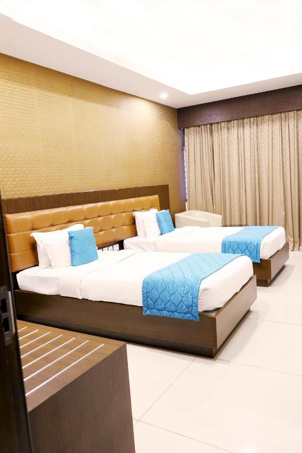 Blue Ocean Residency Hotel Bangalore Eksteriør billede